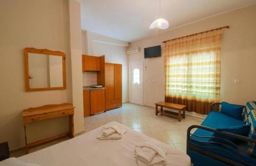 Pefkari Apartment | Sotiris Studios
