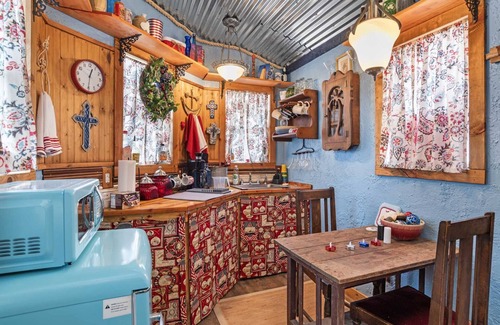 Kerrville Cabin | Sotol Hill Lighthouse