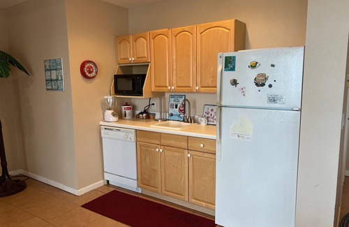 Colington House | Soundfront Sunsets! - Huge 6-bedroom/5 bath house - sleeps 15 comfortably!
