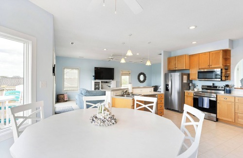Ocean City Beach Cottage | Soundfront, private dock, neighborhood pool, beach access, and tennis, Sunsets