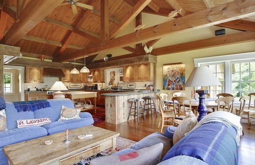 Stowe Hollow House | Soupcon: 4 br, fireplaces, game room, sauna, hot tub, views!