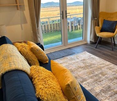 Penicuik House | South Black Hill