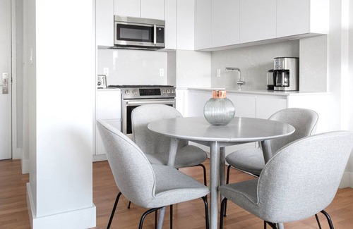Telegraph Hill Apartment | South Boston 2BR w/ W/D, steps from Carson & M St. Beach by Blueground