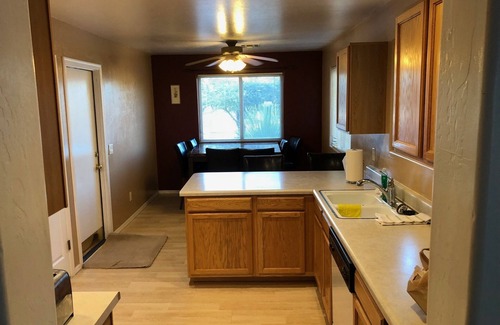 Rita Ranch House | South East Tucson. Clean, Quiet Home