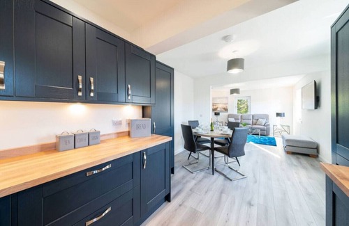 Montrose Condo | South Esk 7 - Modern 3 bed apartment