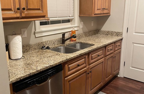Huntsville House | South Huntsville Retreat 3 bath 2 1/2 bath