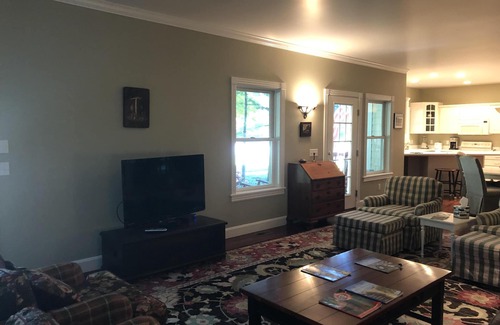 Leland House | South Main Street Cottage ~ Leland, Michigan ~ Saturday to Saturday