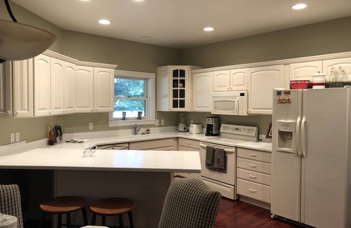 Leland House | South Main Street Cottage ~ Leland, Michigan ~ Saturday to Saturday