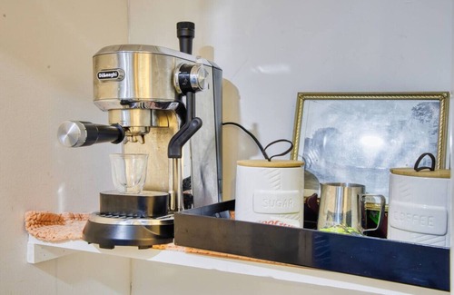 Glencliff Apartment | South Nashville Gem `Cozy Private Suite`!