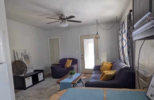 Rock Island House | South Rm - Ideal Space 4 Traveling Professionals!