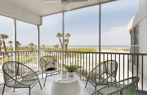 Captiva House | South Seas Beach Villa 2001 – Captiva’s Happy Coastal Retreat with Gulf Views