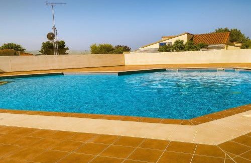 Vic-la-Gardiole Apartment | South Side, Pool, BBQ and AIR CONDITIONING