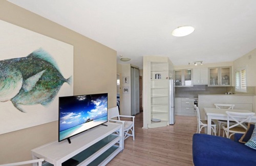 Avoca Beach Apartment | South Strand 2 - Beachfront