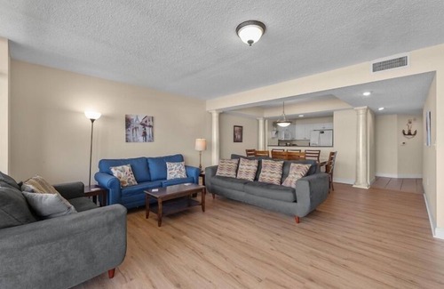 Golden Mile Condo | South Wind 406 Large Oceanfront 3 Bed/3 Bath Unit