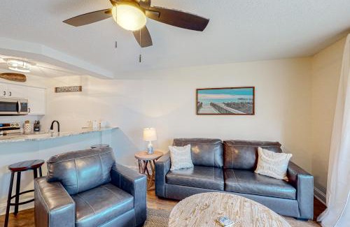 Sunset Beach Apartment | Southern Bleu