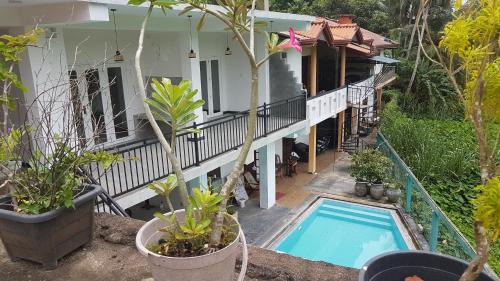 Bope-Poddala Hotel | southern grace hotel