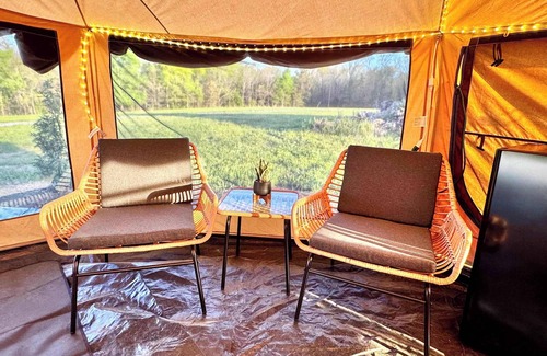 Tahlequah House | Southern Pine- Glamping @ The River Bluff Cabins