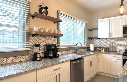 Greenville - Spartanburg House | Southern Staycation!