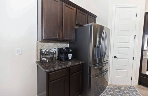 Las Cruces House | Southwest Luxe Golf Retreat + EV, Theater, Hot Tub