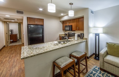 North Scottsdale Villa | Southwest Villa in Scottsdale | FREE Wi-Fi+Kitchen