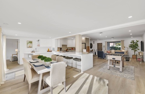 Boynton Beach House | SP: Luxury Delray/Chapel Hill Beach Retreat: Heated Pool, Porch & Ping Pong Fun!