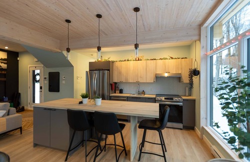 Argenteuil Regional County Municipality Ski Chalet | Spa & Absolute Comfort - Le RuissO