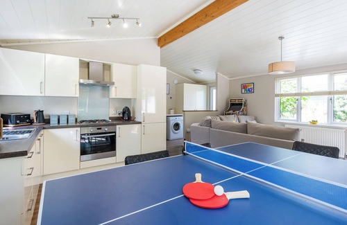 Raywell Ski Chalet | Spa Castaway (Pet Garden)