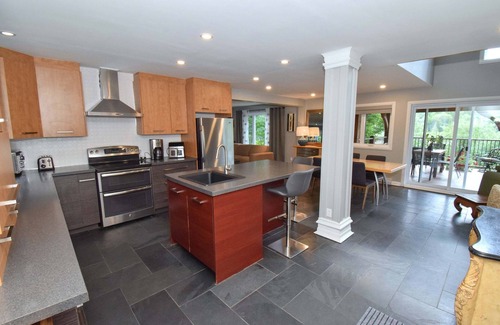 Montpellier Ski Chalet | Spa, Nature, Waterfront - Le Cardinal