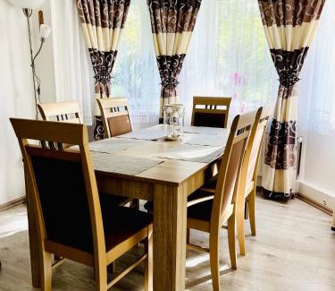 Dlugopole-Zdroj Apartment | Spa Park Guest Rooms