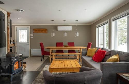 Potton Ski Chalet | Spa Scandinave - Les Balancoires