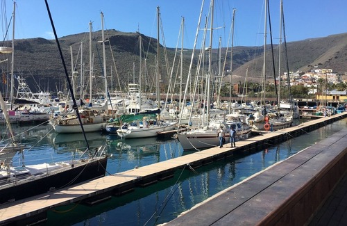 San Sebastian de la Gomera Apartment | Spacious, modern 3 bedroom penthouse in town with AC and WIFI!