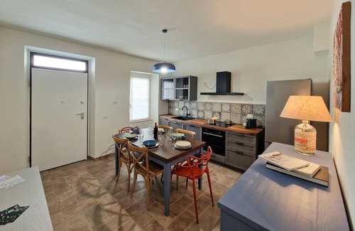 Civitanova Marche House | [Space & Comfort] Elegant & New Near the Sea