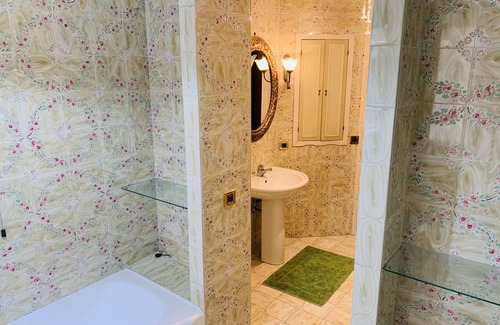 San Benedetto del Tronto Apartment | Spacious city center apartment