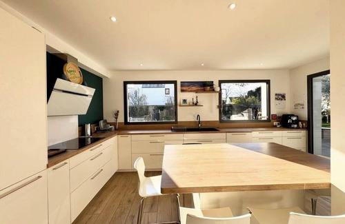 Ploemeur House | Spacieuse maison - Jardin - 5min des plages