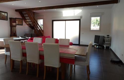 Saint-Cyprien Villa | Spacieuse villa a St Cyprien pour 15