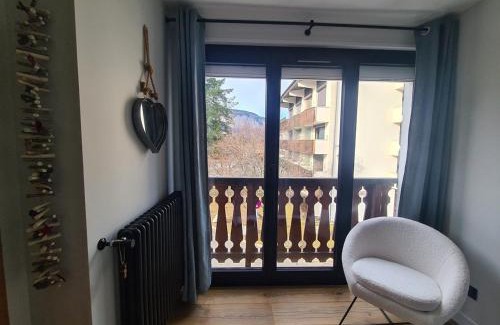 Les Carroz-d'Araches Apartment | Spacieux 2 pièces + cabine, idéal famille, 5 pers, centre village, proche commerces et pistes - FR-1-572-156