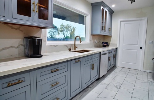 View Park-Windsor Hills House | Spacious 3-bedroom home in the desirable View Park-Windsor Hills