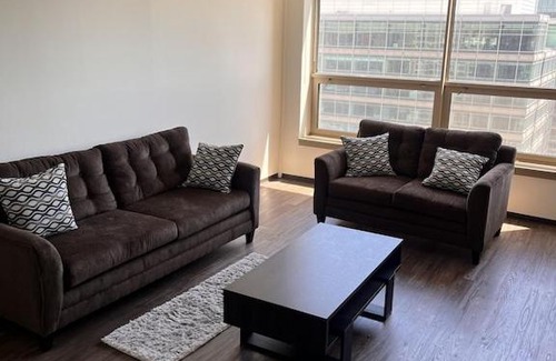 West Loop Gate Apartment | Spacious 1 BDR Apartment