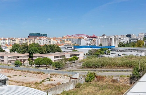 Benfica Apartment | Spacious 1 Bedroom Apartment with Balcony
