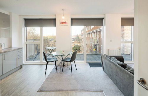 Faraday Apartment | Spacious 1Bedroom London Apartment