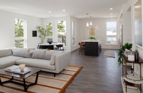 Alameda Condo | Spacious 1BR Condo with Pool in Alameda