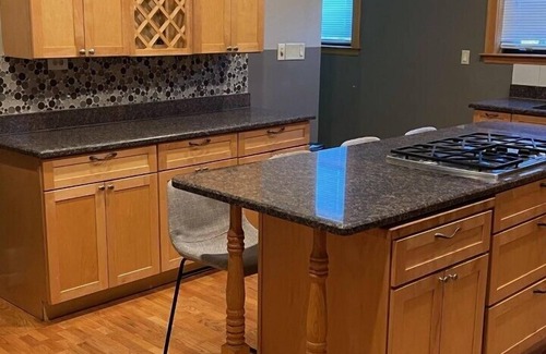 Grand Boulevard Condo | Spacious 2 bedroom 2 bath 10 Minutes to Down Town