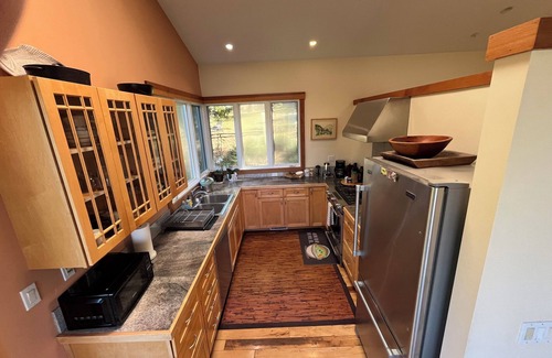 Inverness House | Spacious, 2-bedroom, 2-bathroom house with breathtaking view of Tomales Bay.
