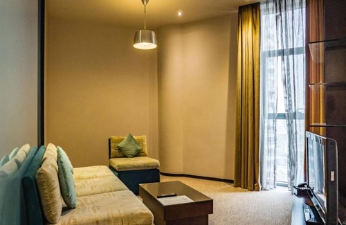 Dubai Marina Apartment | Spacious 2 Bedroom Apartment with City View Dubai Marina