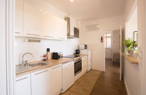 Ayen Apartment | Spacious 2 bedroom apartment with stunning views