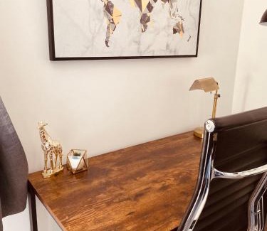 St Luke's Apartment | Spacious 2 Bedroom City pad in Old Street London