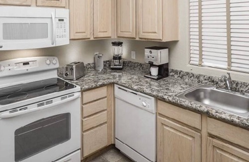 North Scottsdale Resort | Spacious 2 Bedroom Suite @ Scottsdale Villa Mirage Resort