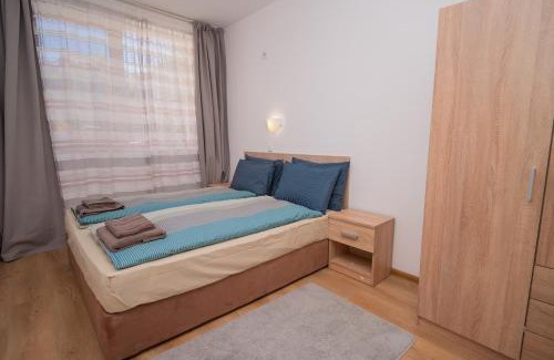 Burgas Apartment | Spacious 2BD Apartment - Walk to City Center and free Parking by Flat Mаnager