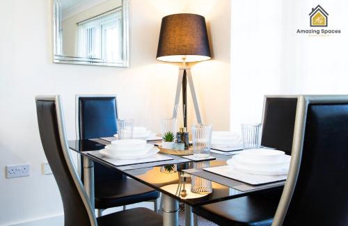 Warrington Apartment | Spacious 2Bedroom 2Bathroom Flat in Warrington by Amazing Spaces Relocations Ltd.