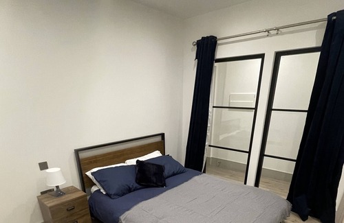 Larkhall Apartment | Spacious 2Bedroom & 2bathroom in the heart of London